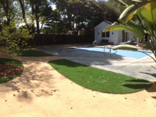 Artificial Grass Photos: Faux Grass Mirrormont, Washington Landscape Rock, Small Backyard Ideas