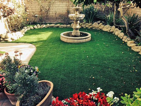 Artificial Grass Photos: Green Lawn Mansfield, Washington Landscape Ideas